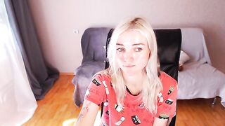 MollyBumm Webcam Porn Video Record [Stripchat] - white-milfs, small-audience, humiliation, petite-milfs, sex-toys