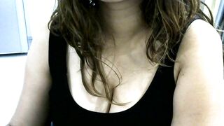 Shivanyaaa HD Porn Video [Stripchat] - topless, twerk-young, best, big-tits, indian-young, kissing, twerk-indian