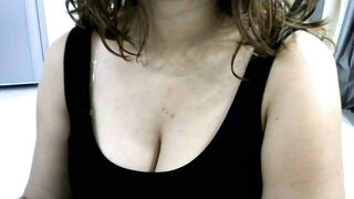 Shivanyaaa HD Porn Video [Stripchat] - topless, twerk-young, best, big-tits, indian-young, kissing, twerk-indian