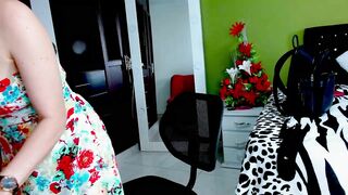 danielle_milf_sex New Porn Video [Stripchat] - colombian-petite, small-audience, cheapest-privates-best, striptease, petite-young, deepthroat, best