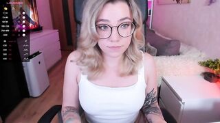 RemyCute New Porn Video [Stripchat] - topless, facesitting, white-young, small-audience, twerk-young, striptease, striptease-young
