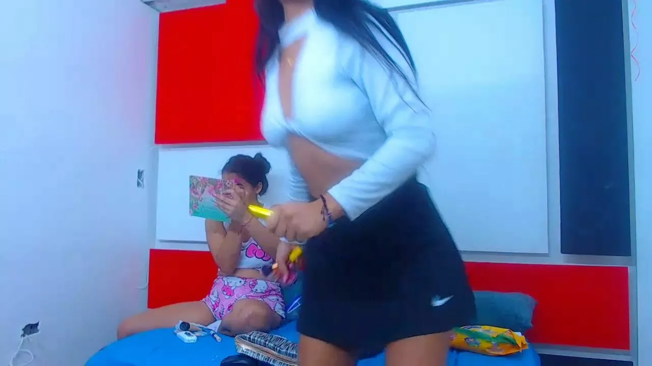 Watch Maria_new Webcam Porn Video [Stripchat] - latin, student, venezuelan,  brunettes, big-ass-latin, big-ass, moderately-