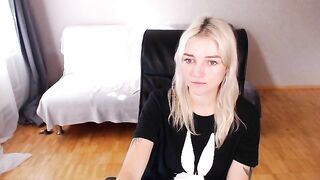MollyBumm New Porn Video [Stripchat] - small-tits, petite, petite-blondes, milfs, office, sexting, cam2cam