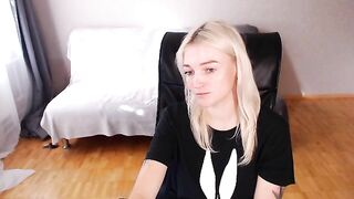 MollyBumm New Porn Video [Stripchat] - small-tits, petite, petite-blondes, milfs, office, sexting, cam2cam