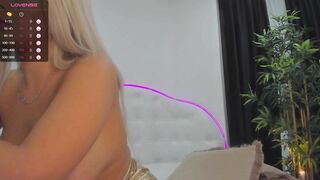 Watch almatoysss HD Porn Video [Stripchat] - romanian-young, white-young, double-penetration, housewives, big-tits-young, cam2cam, big-ass-young