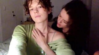 Watch cosmicqueers Hot Porn Video [Chaturbate] - hairy, new, lesbian, shy, hairyarmpits