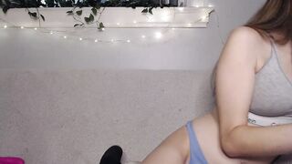Watch petitegirluvsdick Webcam Porn Video [Chaturbate] - lovense, squirt, teen, bi... thumbnail