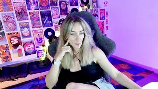 Watch RebeccaMartinez Webcam Porn Video [Stripchat] - blondes, milfs, erotic-dance, smoking, athletic