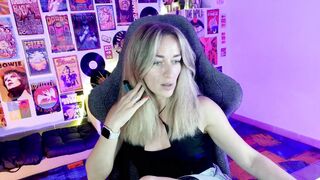 Watch RebeccaMartinez Webcam Porn Video [Stripchat] - blondes, milfs, erotic-dance, smoking, athletic