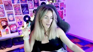 Watch RebeccaMartinez Webcam Porn Video [Stripchat] - blondes, milfs, erotic-dance, smoking, athletic