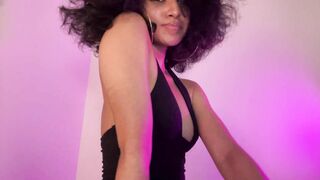mariyya New Porn Video [Chaturbate] - bigtits, hugetits, pvtshow, jeans