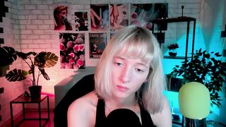 BeeElle Hot Porn Video [Stripchat] - hd, petite-young, kissing, humiliation, spanking