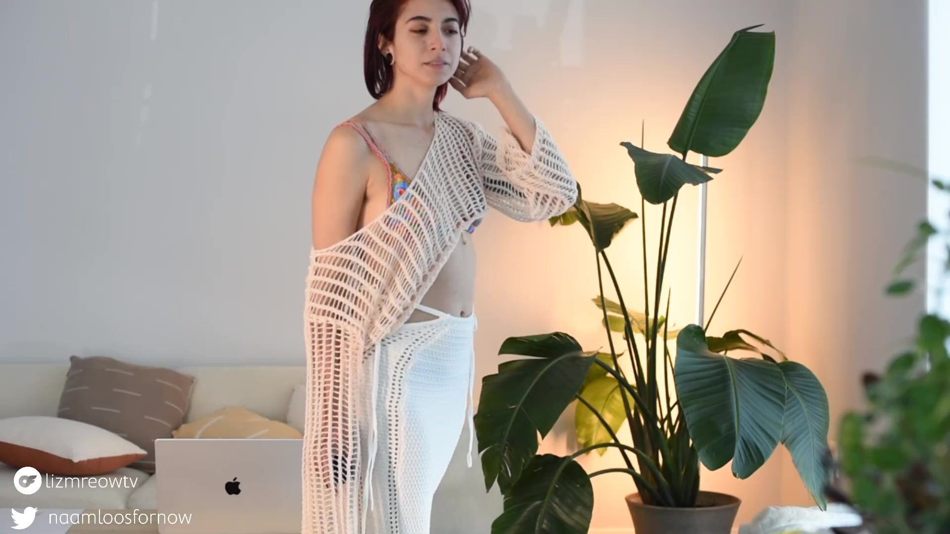 Watch lizmreow Hot Porn Video [Chaturbate] - hairypussy, colombia, nude,  showoil
