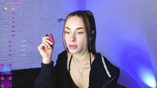 uwunikaa Webcam Porn Video [Chaturbate] - new, shy, lovense, teen, cute