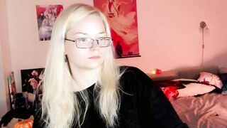 Watch MeilissaGreeny Hot Porn Video [Stripchat] - camel-toe, cowgirl, dildo-or-vibrator, sex-toys, girls