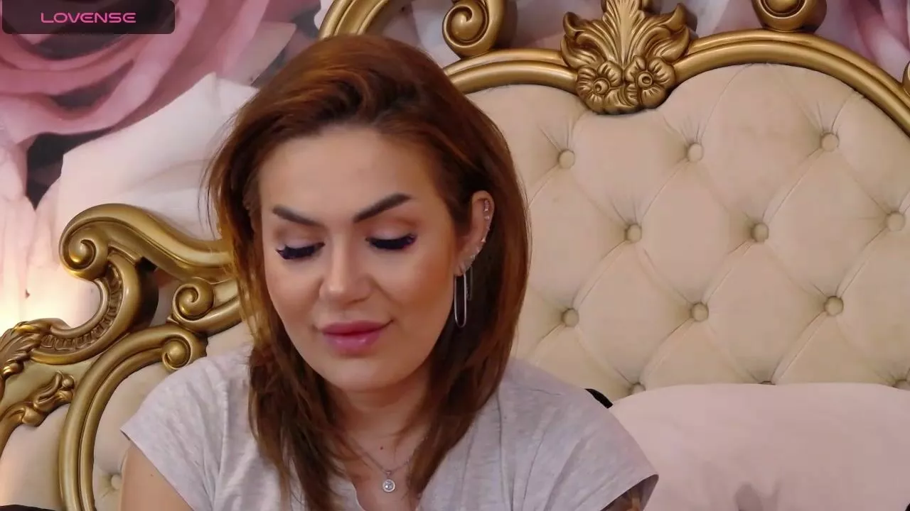 Watch HessaHessy HD Porn Video [Stripchat] - upskirt, double-penetration,  middle-priced-privates, squirt-white, striptease