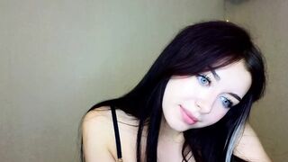 Watch minirini HD Porn Video [Chaturbate] - new, shy, 18, brunette, teen