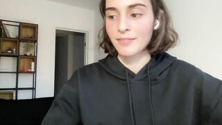 Watch wonderland_stia Hot Porn Video [Chaturbate] - young, shy, skinny, cute thumbnail