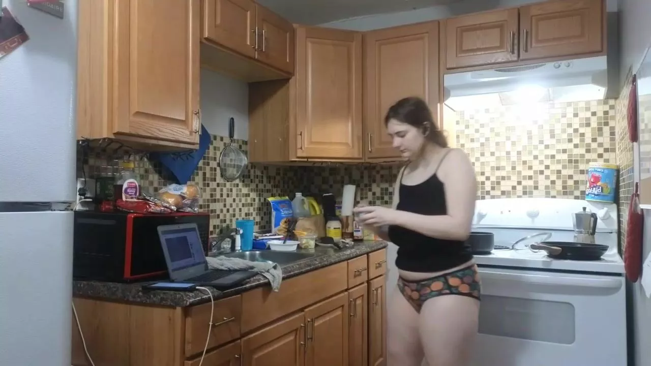 Snowbunnycake_131 Webcam Porn Video Record [Stripchat]: voyeur, slave,  thick, rockergirl