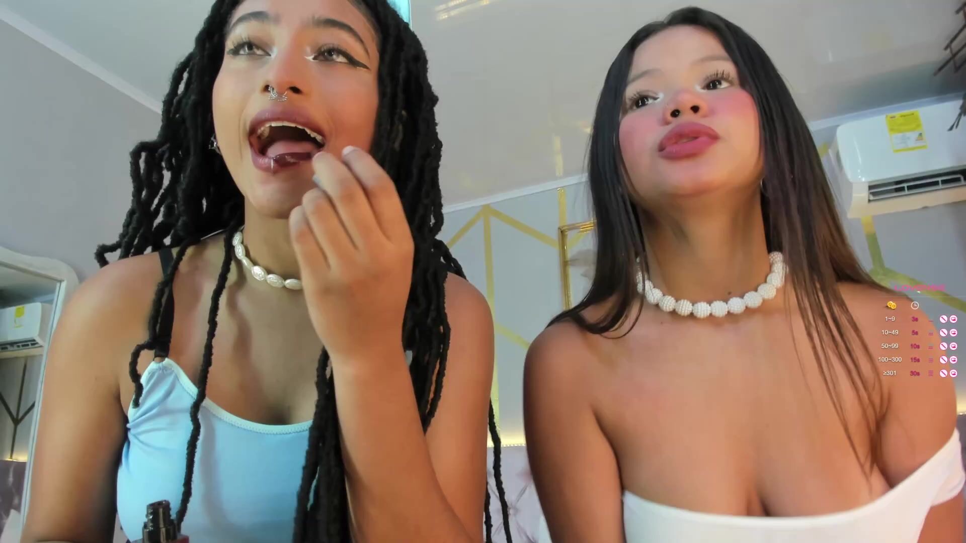 Watch willow_hendrix Webcam Porn Video [Chaturbate] - ebony, deepthroat,  couple, lesbian, 18