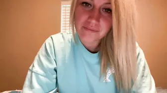 Watch smexxii93 Hot Porn Video [Chaturbate] - natural, milf, sexy ...