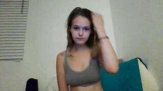 Watch linnay18 Webcam Porn Video [Chaturbate] - tongue, friendly, colombiana, lesbian