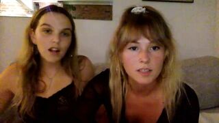 rubybluemoon Webcam Porn Video [Chaturbate] - smalltits, bestfriends, tattoos, blonde, petite