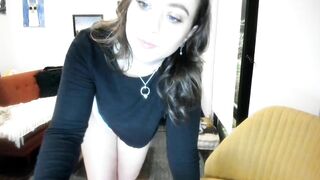 Watch roxyhasmoxie Webcam Porn Video [Chaturbate] - ass, natural, c2c, brunette, curvy