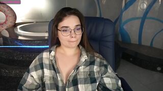 OliviaMooree HD Porn Video [Stripchat] - twerk, fingering, white, spanking, curvy-white