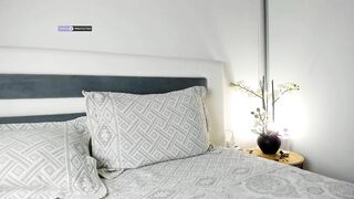 intrigueeme New Porn Video [Chaturbate] - feet, smalltits, pantyhose, squirt, stockings