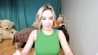 vi_vi_an Webcam Porn Video [Chaturbate] - new, shy, young, 18, teen