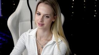 Watch helga_lov New Porn Video [Chaturbate] - pantyhose, twink, titjob, sweet, foot