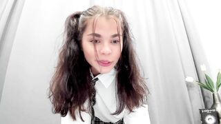 hot_chill__ New Porn Video [Chaturbate] - feet, natural, 18, teen