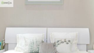 tiffany_long Webcam Porn Video [Chaturbate] - new, feet, 18, skinny, teen