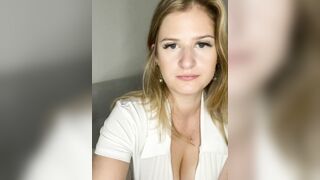 Busty-Ellie Webcam Porn Video [Stripchat] - recordable-privates, smoking, handjob, oil-show, striptease-white