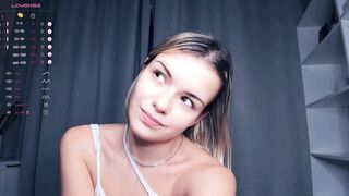 Watch niki_nice Hot Porn Video [Chaturbate] - new, natural, 18, blonde, teen