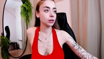 Horny_roomiess