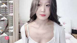 Mandy-LinLin Webcam Porn Video Record [Stripchat]: queen, fatpussy, handjob, footjob