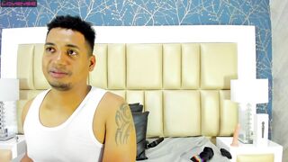 ShanonYMichael Webcam Porn Video Record [Stripchat]: nolush, striptease, fullbush, sweet