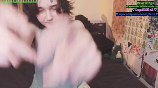 frogessjay HD Porn Video [Chaturbate] - glasses, hairy, feet, asian, braces thumbnail