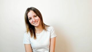 naomihawkins Hot Porn Video [Chaturbate] - new, shy, smalltits, 18, blonde