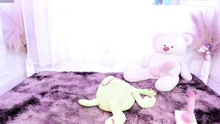 pretty_pettite Hot Porn Video [Stripchat] - dirty-talk, titty-fuck, deepthroat, oil-show, student