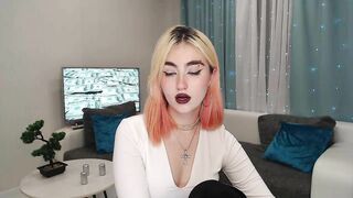 Pink_Floyd Webcam Porn Video [Stripchat] - petite-teens, petite-blondes, striptease-teens, small-audience, flirting