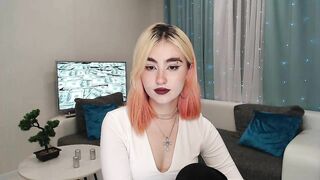 Pink_Floyd Webcam Porn Video [Stripchat] - petite-teens, petite-blondes, striptease-teens, small-audience, flirting