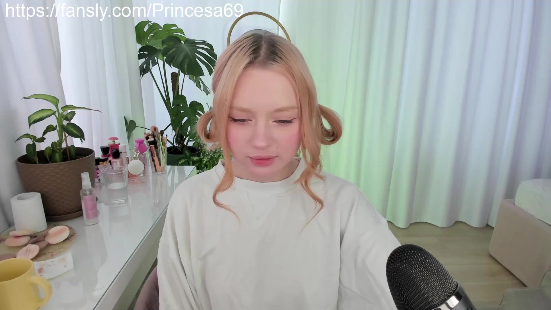 honey_devildoll New Porn Video [Chaturbate] - collar, tongue, spank, lush