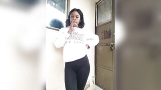 VictoriaMuthoni Webcam Porn Video [Stripchat] - spanking, oil-show, fingering-ebony, mobile, striptease-ebony