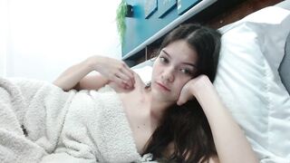 Watch miafosterx HD Porn Video [Chaturbate] - new, brunette, 18, braces