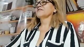 mrsrebeccas Webcam Porn Video [Stripchat] - shower, dirty-talk, striptease, fingering-latin, trimmed