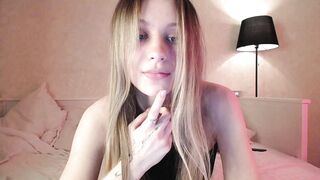 fflloowweerr Hot Porn Video [Chaturbate] - feet, slim, teen, pvt