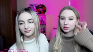 yourfavouritekises Webcam Porn Video [Stripchat] - topless, russian-petite, dildo-or-vibrator, small-tits-white, twerk